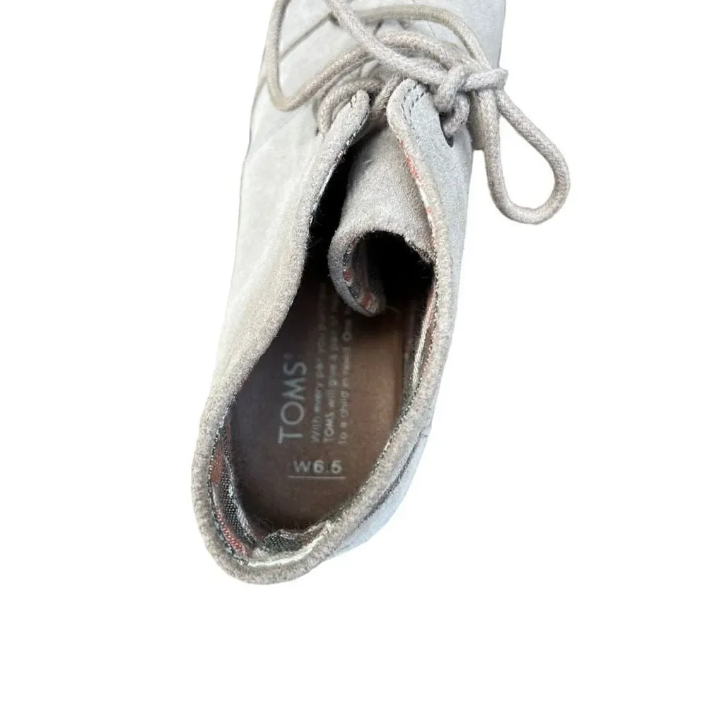 TOM’s Women’s Sue￼de Tan Lace Up Wedged Bootie Size 6.5